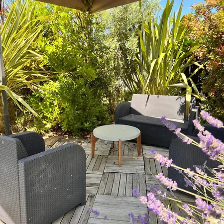 Bed & Breakfast Les Petites Terres
